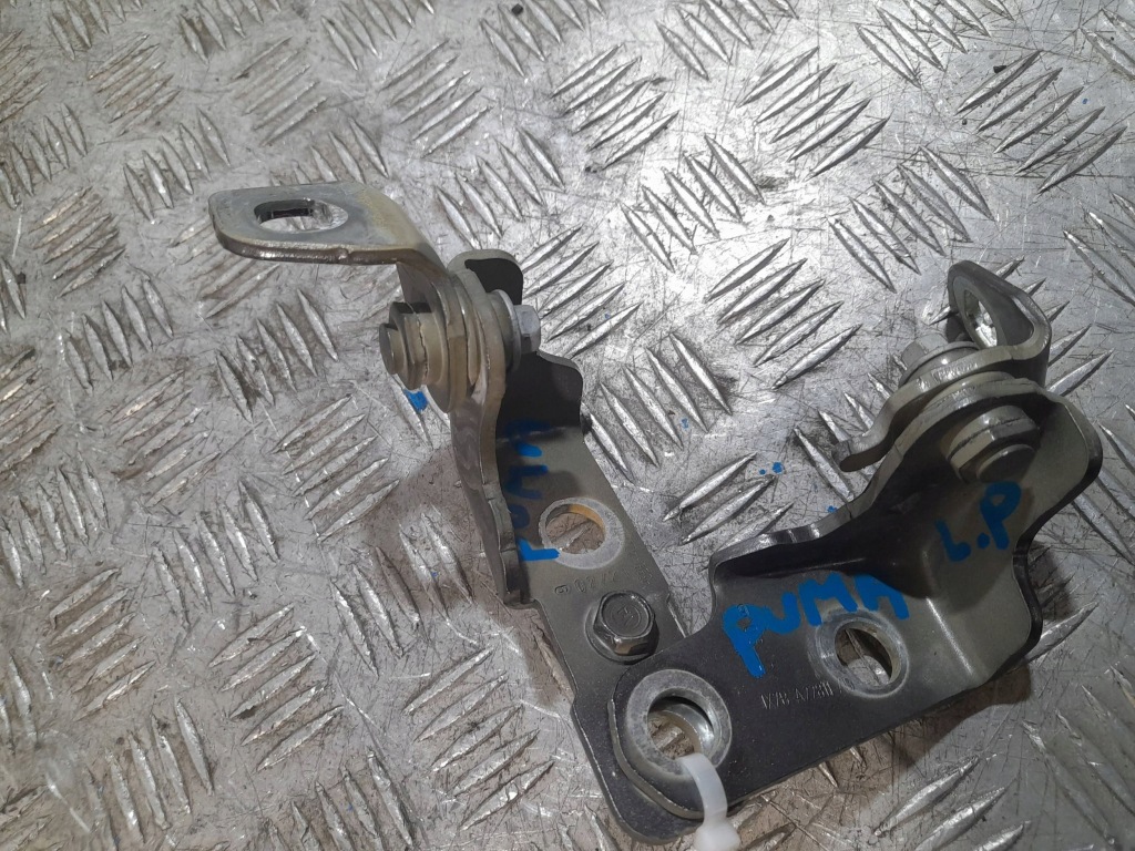 Купити Петлі двері лівий перед комплект góra dół ford puma ii mk2 europa rok 19