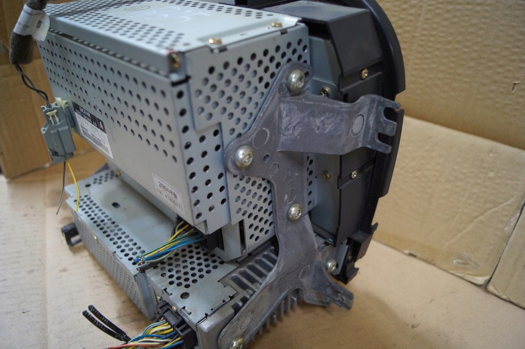 фото №12, Радіо kod 2r83-10e889-ag jaguar s-type