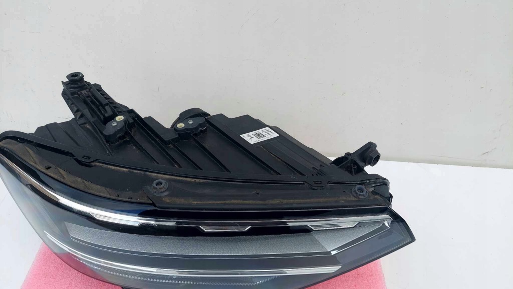 фото №5, Volkswagen passat b8 lift лампа права перед передня full led 1896