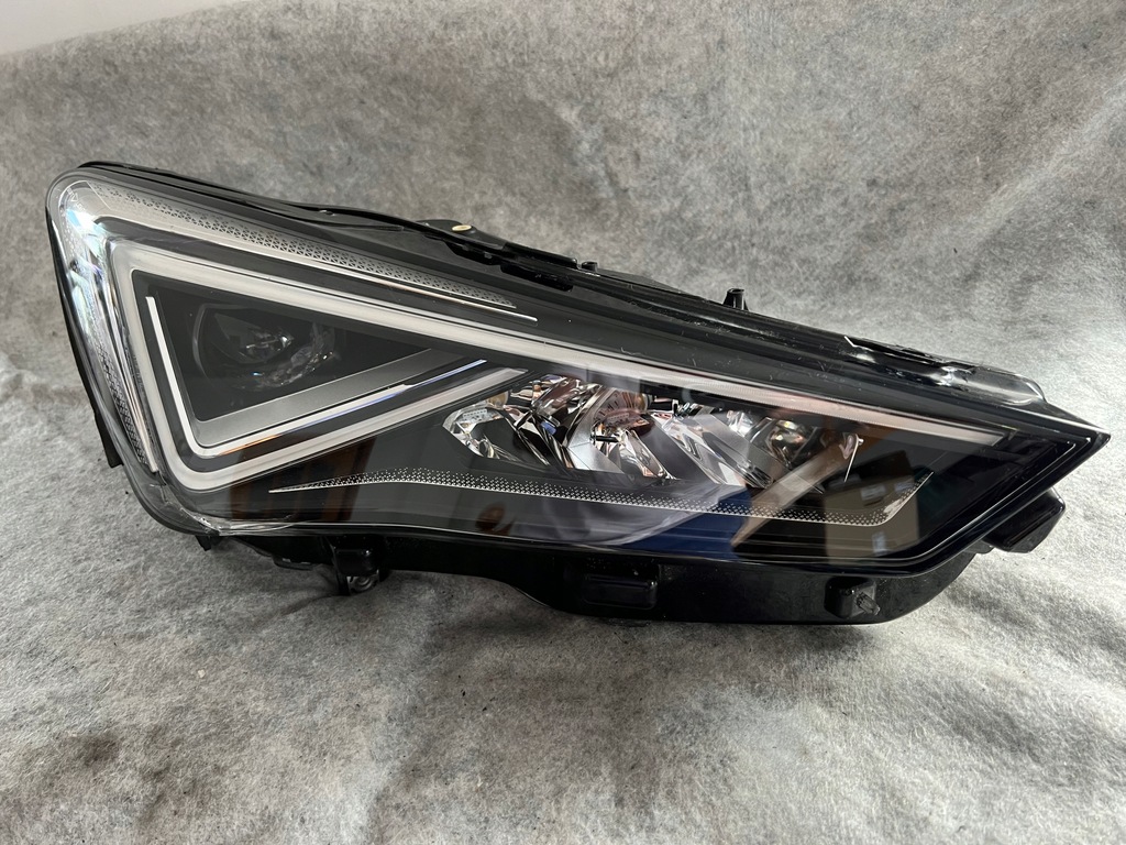 фото №1, Seat tarraco права лампа full led