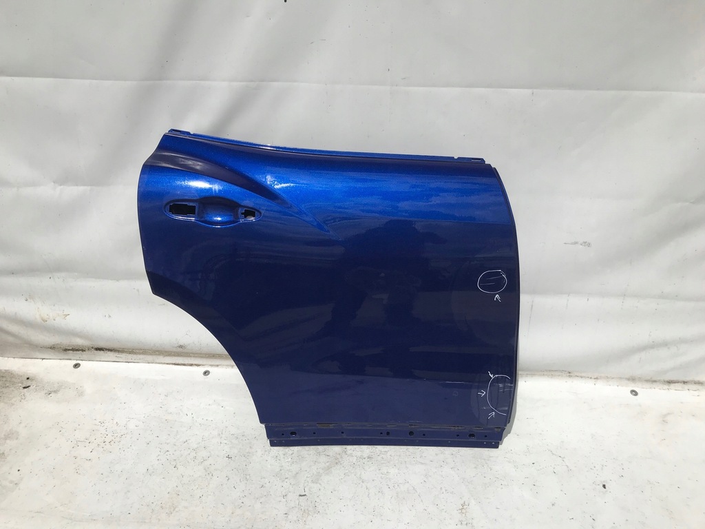 фото №1, Maserati levante дверь задние правое правый задняя