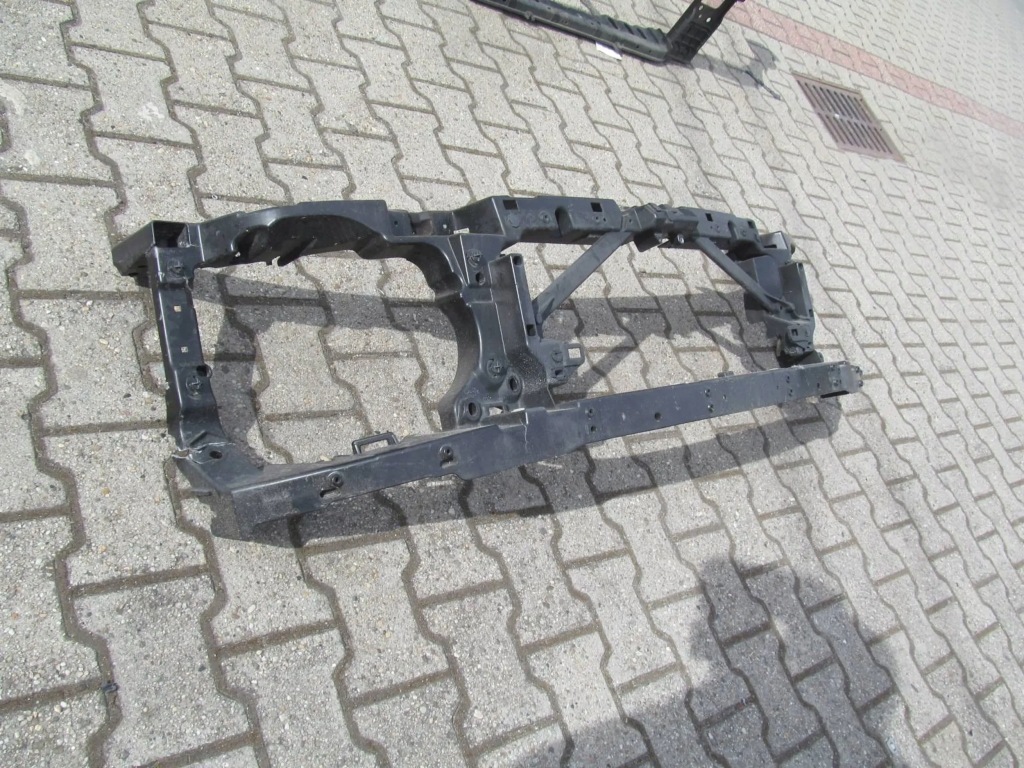 фото №7, Land rover discovery iv 4 10-16 pas передний усилитель верхний панель фары c409