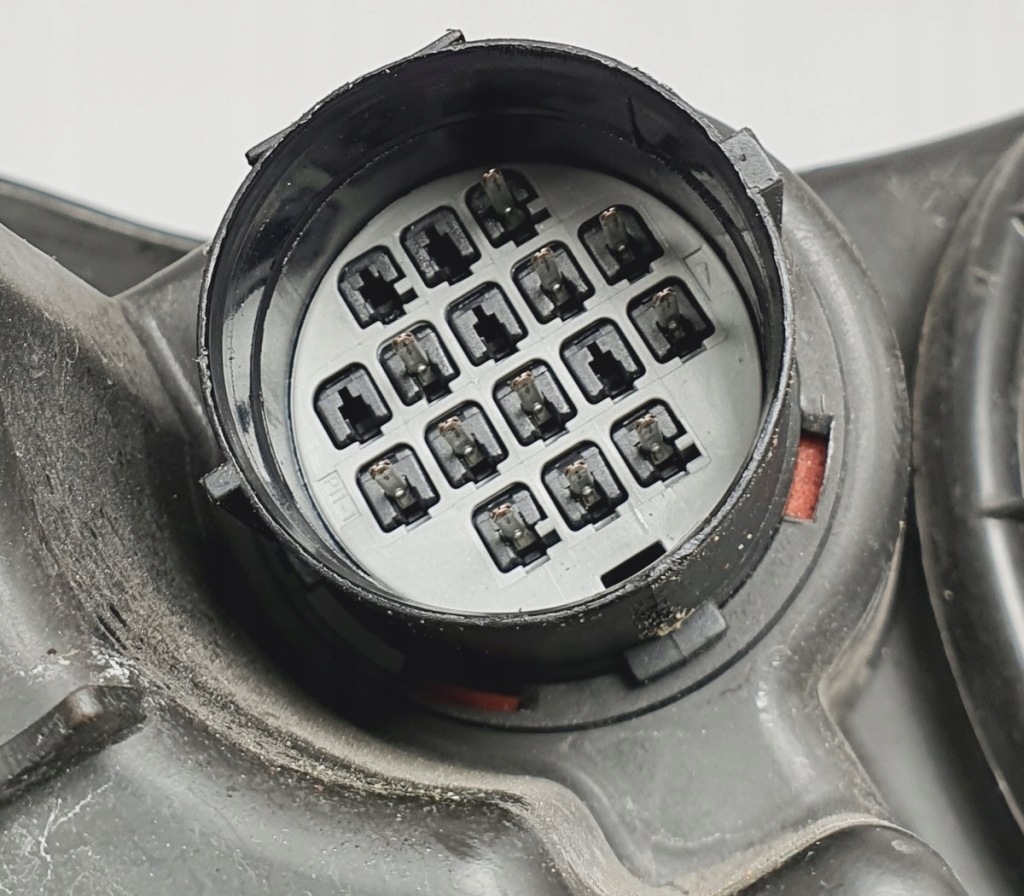 фото №9, Лампа левый перед ксенон jaguar xfr xf x250 eu