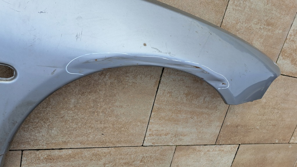 фото №12, Mitsubishi galant viii крыло правый перед 96-06