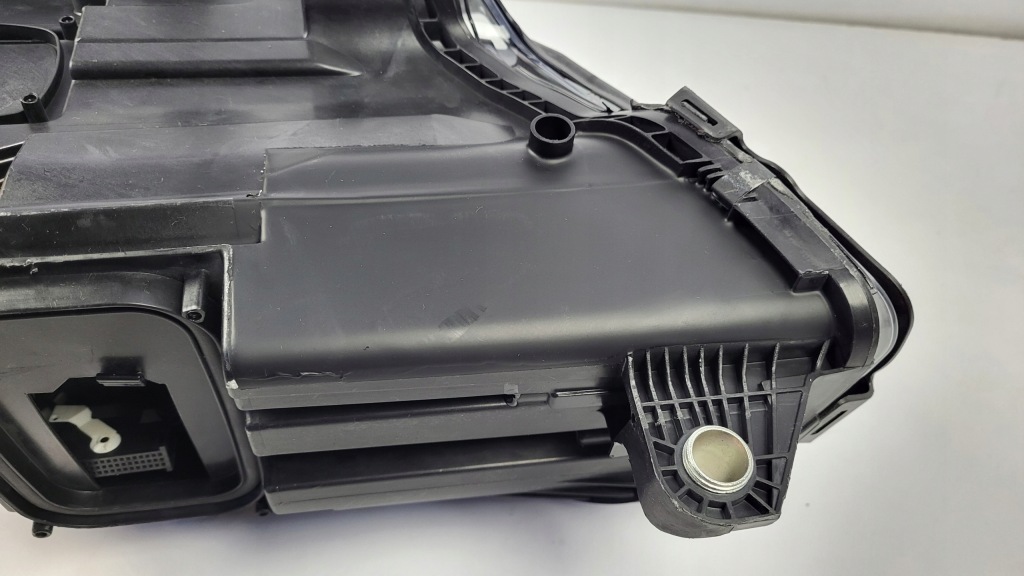 -фара фара перед правый  mercedes cls w218 a218 full led 2010- с Разборки