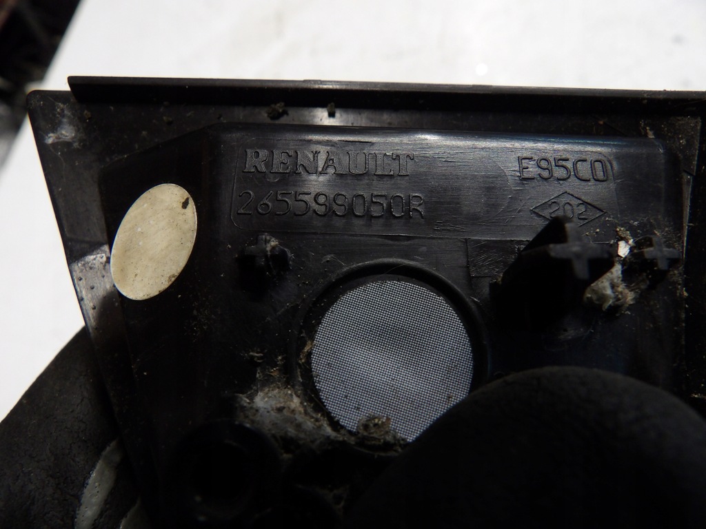 фото №3, Відбивачі задній кришки renault megane iii 3 cabrio