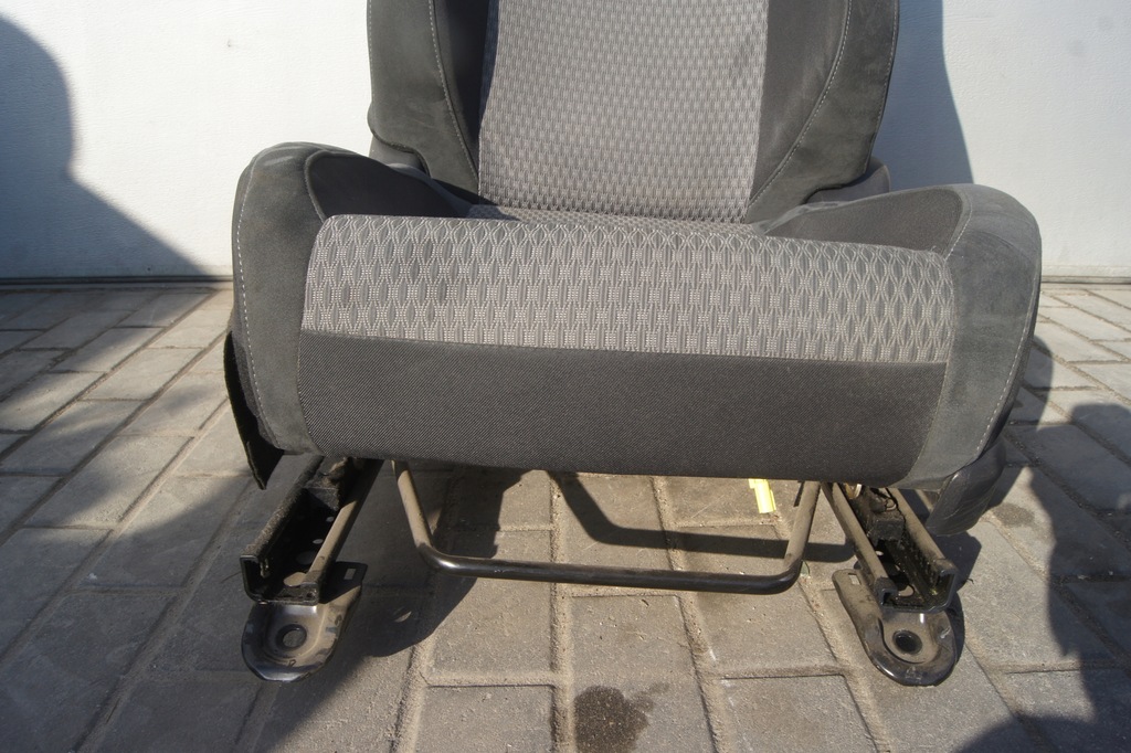 фото №7, Сиденье водителя auris ii