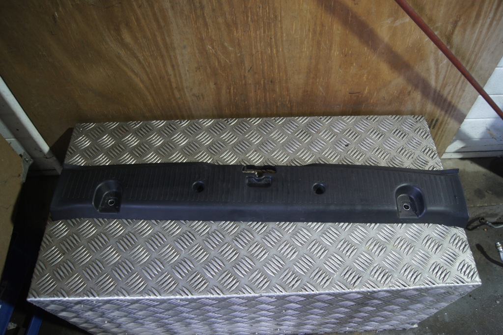 Купить Защита поперечина задняя twingo iii 849202470r