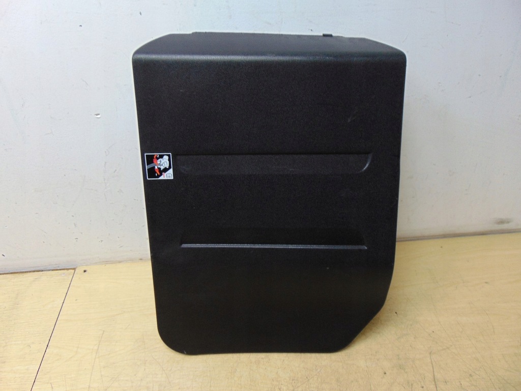 фото №1, Обивка обшивка дверь задняя opel combo d 735482745