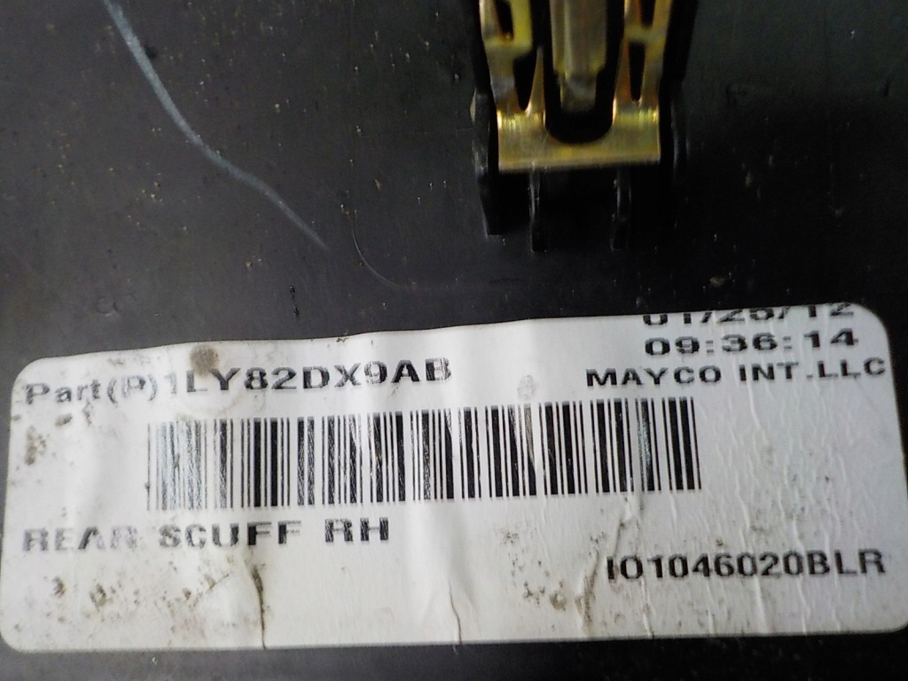 фото №11, Grand cherokee wk2 защита стойка среднего правая