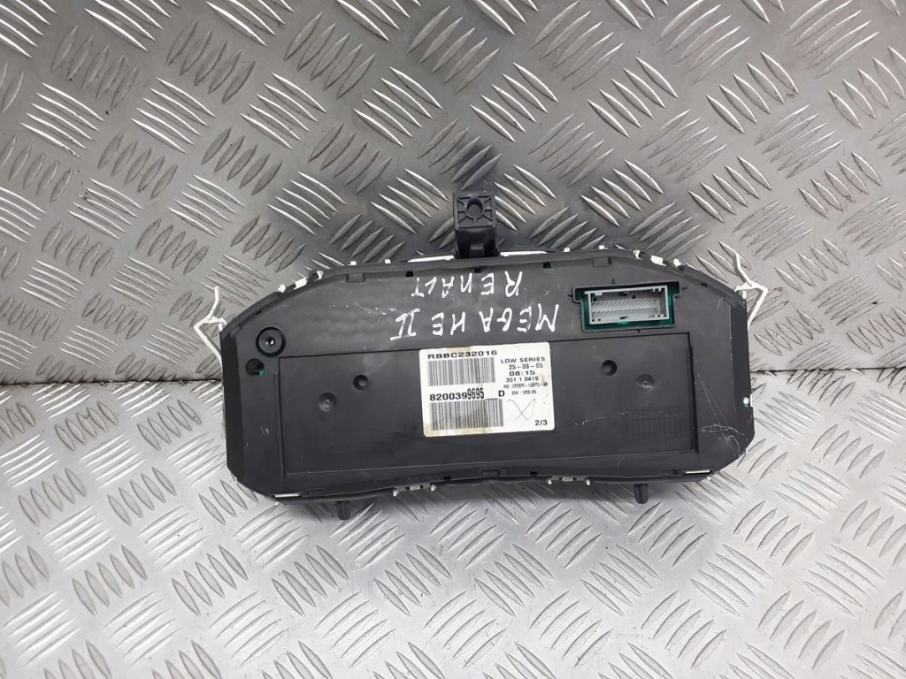 фото №3, Счетчик приборы renault megane ii 1.5 dci europa