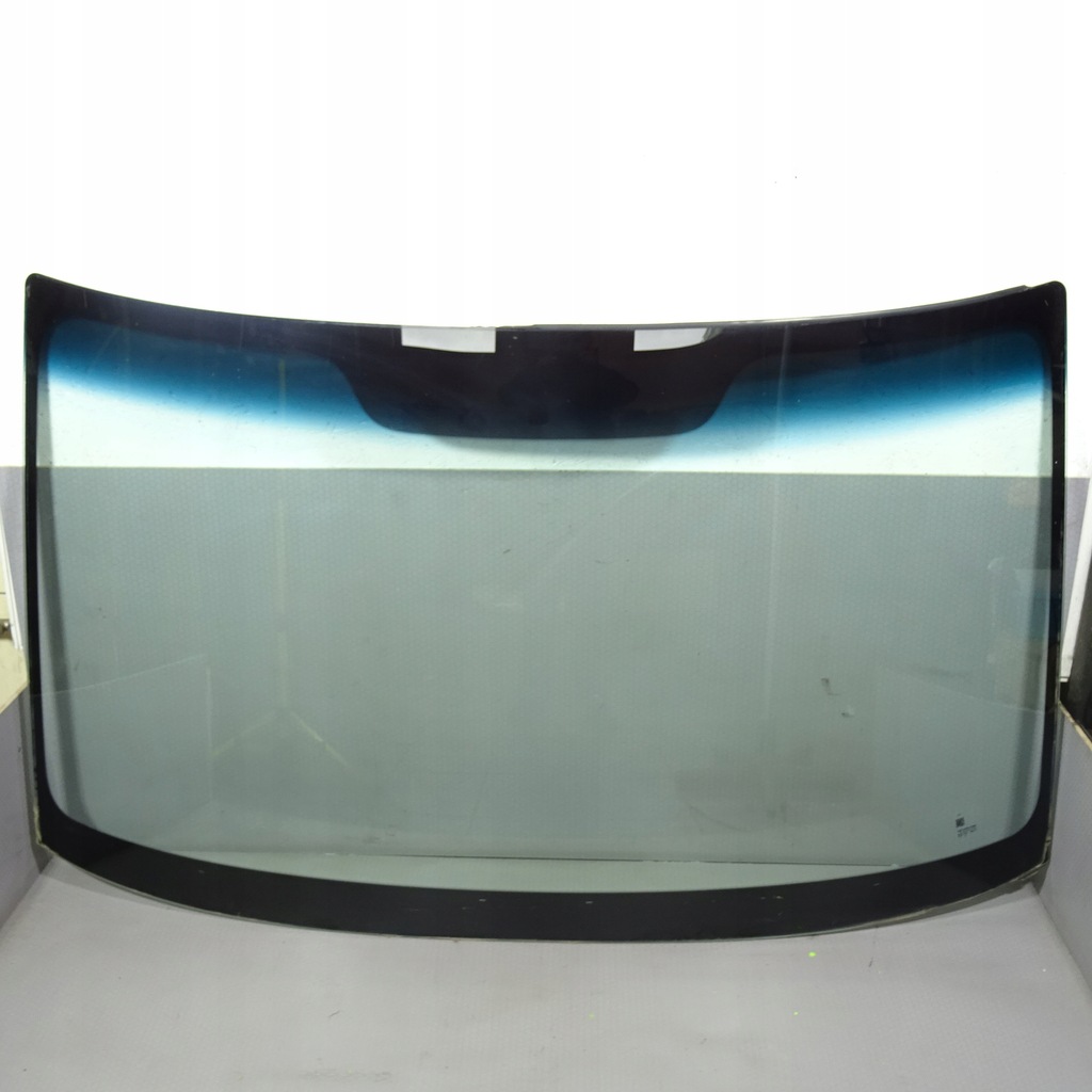 фото №1, Vw crafter стекло передняя