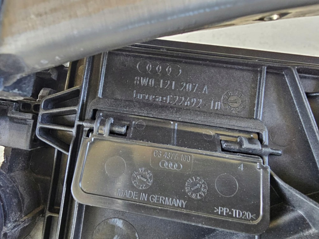 Радіатор вентилятори ремінь передній підсилювач балка audi s6 c8 4k 2020- Оригінал