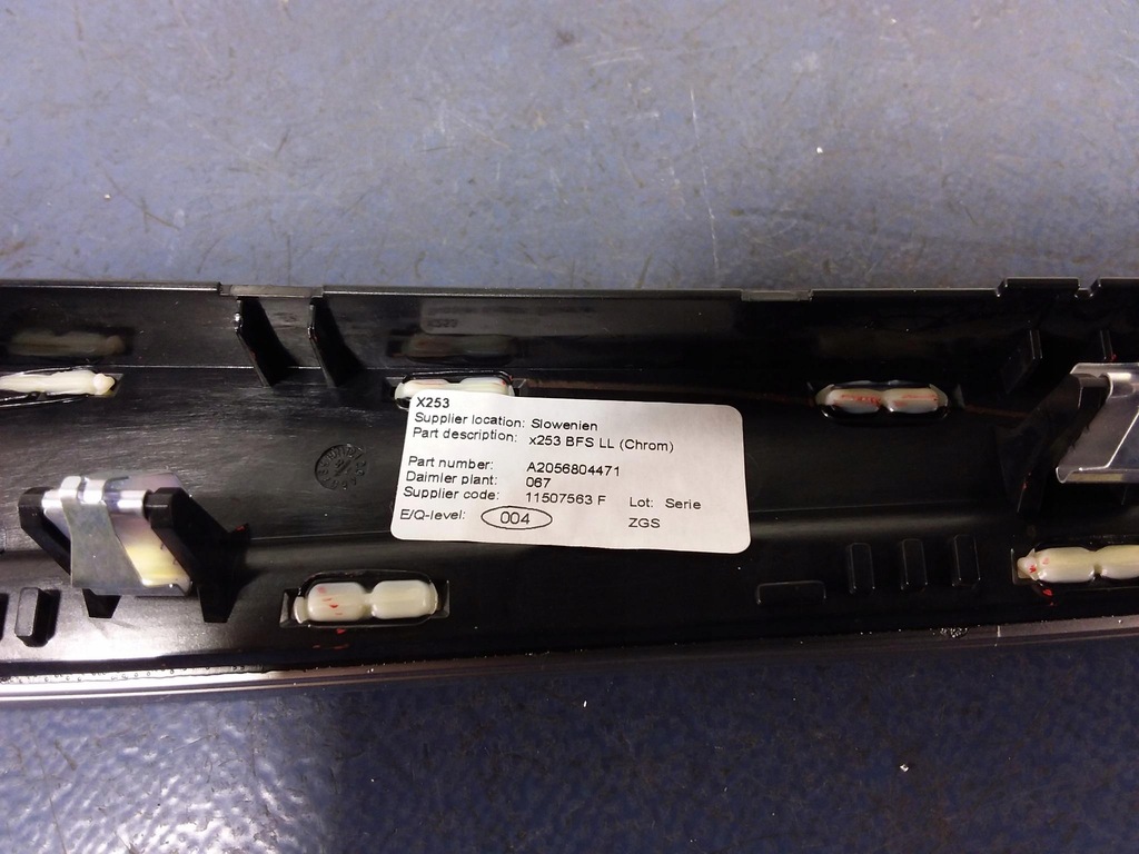 фото №7, Mercedes glc w253 накладки декоры панели a2056804471