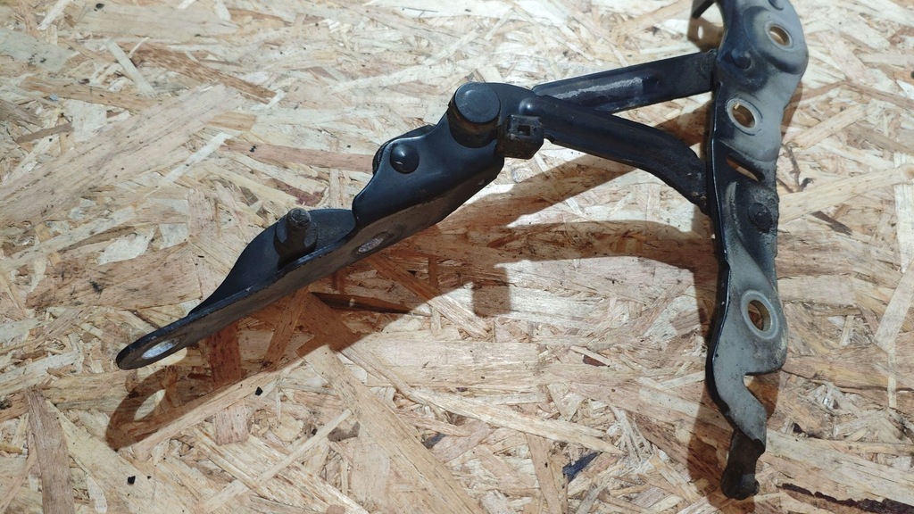 фото №7, Volvo s60 2002 с задний петля крышки задний багажника