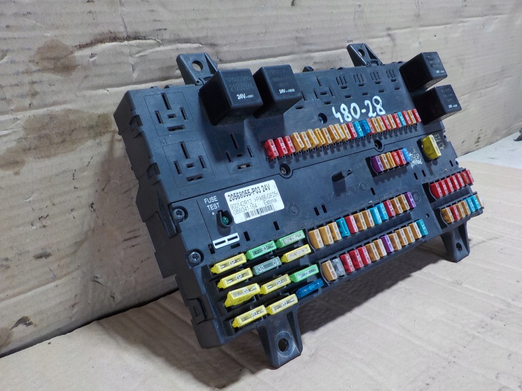фото №5, Volvo fh480 коробка запобіжників 20568055-po3