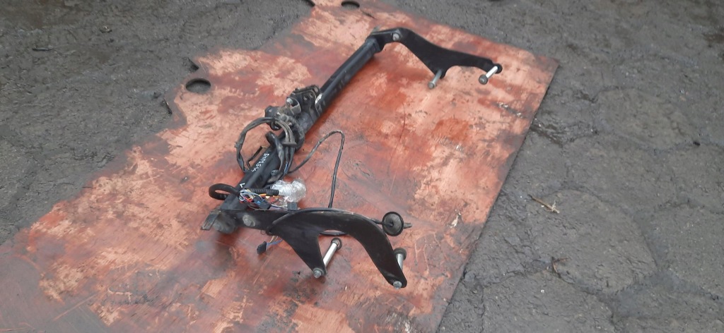 Hak буксирувальний блок керування модуль renault express ii 8201728519 Доставка