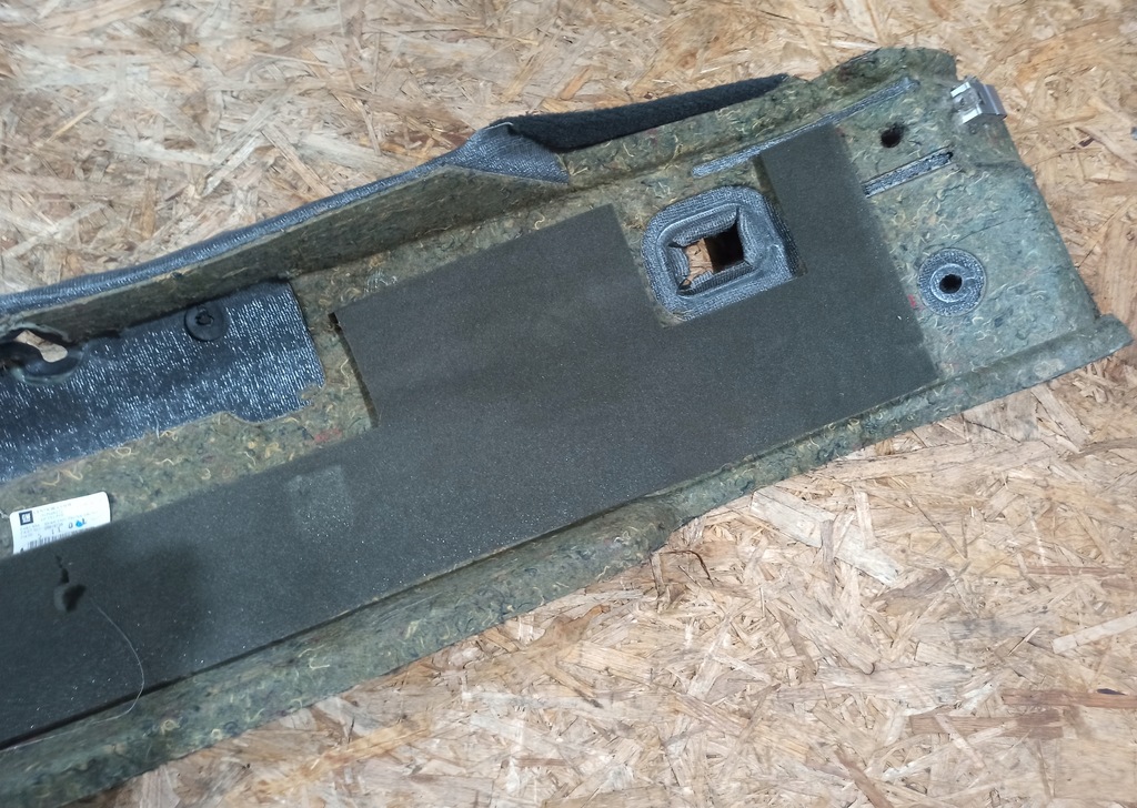 фото №8, Панель обивка обшивка багажника corvette c6