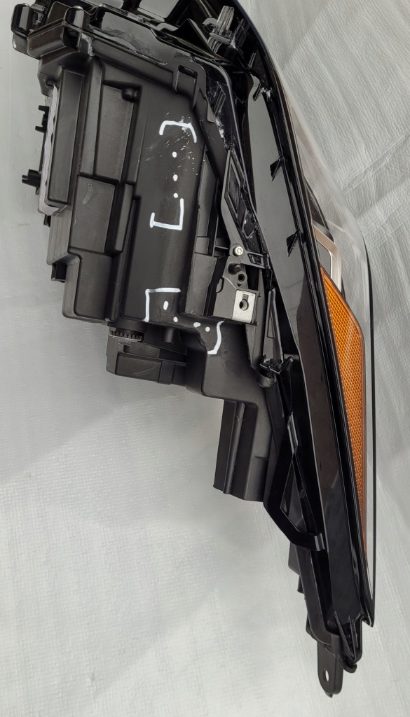 Lexus rx iv lift 19-22 лампа led левая Недорого