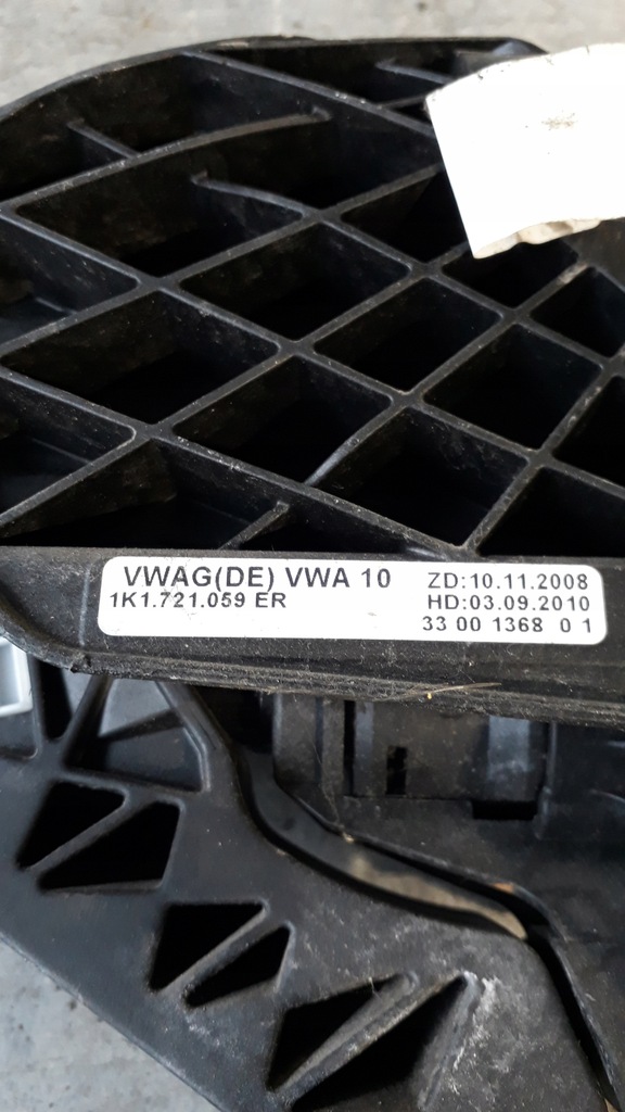 фото №6, Педаль сцепления 1k1721059er skoda octavia ii