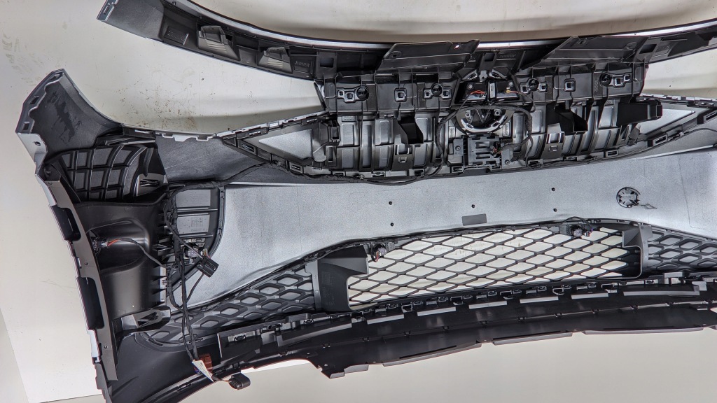 фото №12, Бампер передний vw id4 id.4 6pdc 2020-