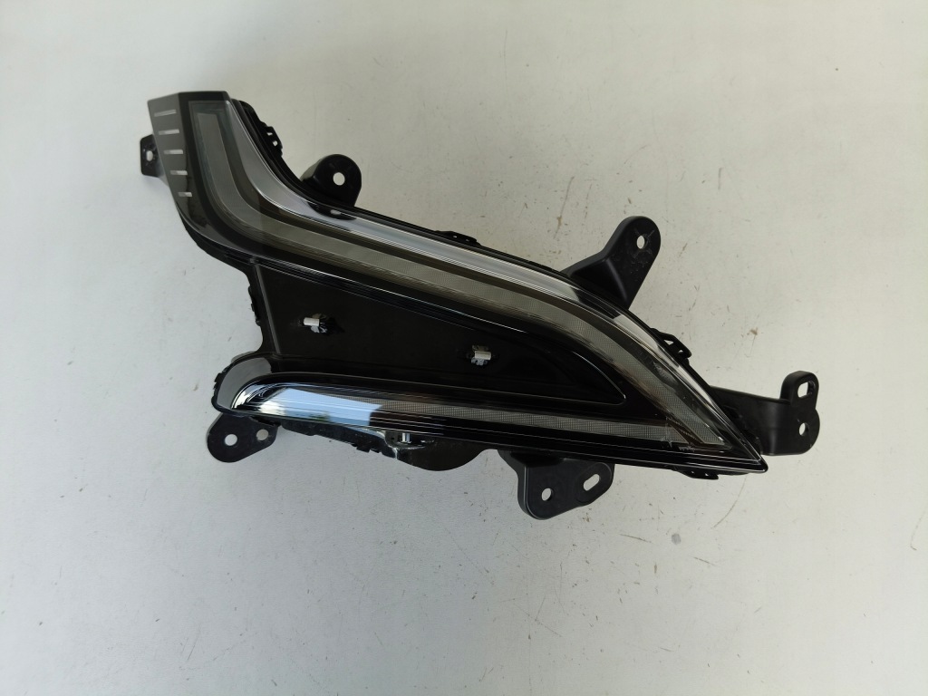 Купить Противотуманная фара правый renault megane v e-tech 23- led drl