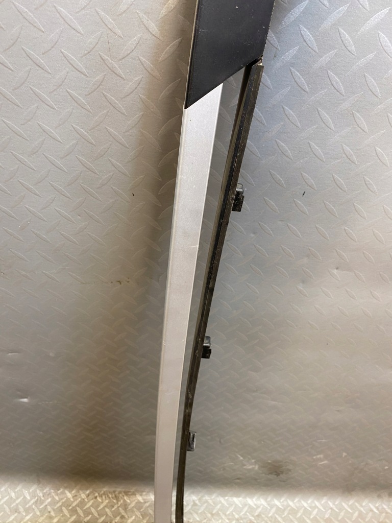 Рейлінг даховий правий chevrolet trax оригінал Ціна