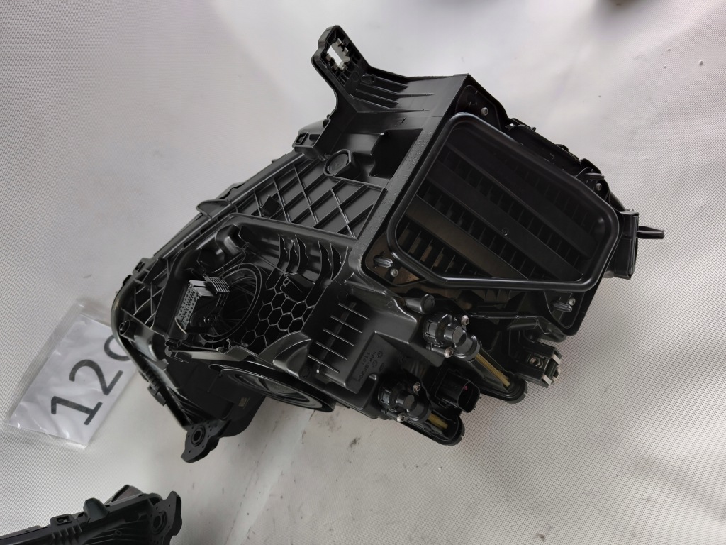 Audi q3 83a full led лівий правий фара 83a941033 83a941034 Недорого