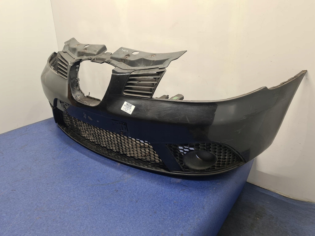 фото №7, Seat ibiza iii бампер перед z4z4