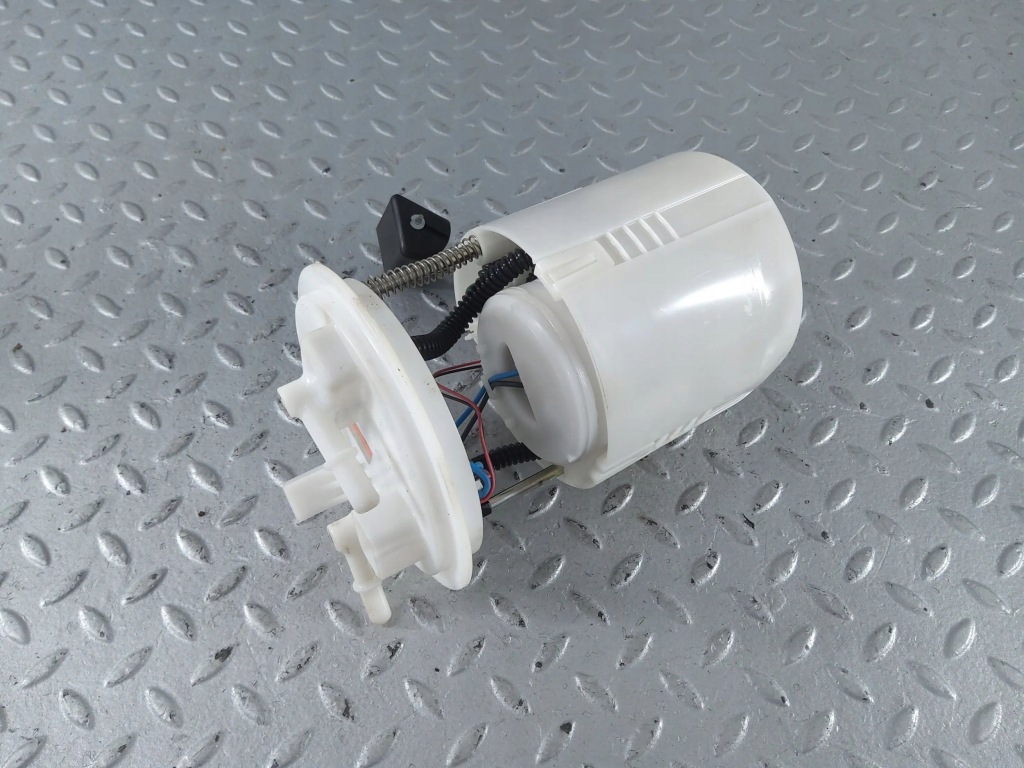 фото №1, Насос топлива subaru levorg 42021va010