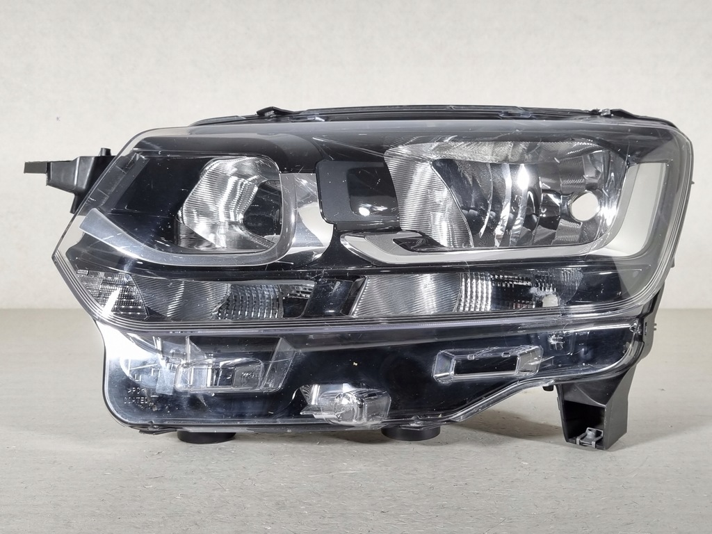 фото №1, Toyota proace фара лампа левая перед передняя