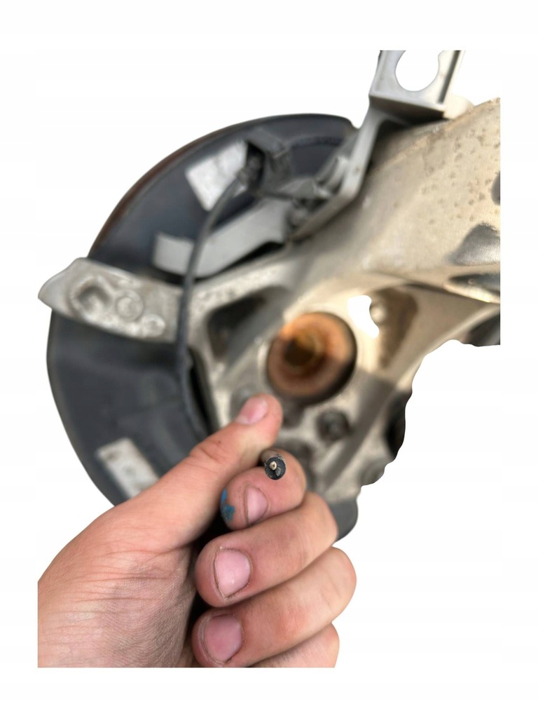 фото №9, Mercedes glb x247 амортизаторна стійка лівий поворотний кулак амортизатор cdi