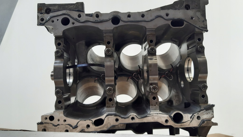 фото №11, Jeep cherokee kl 3.2 блок двигателя 68229651ae