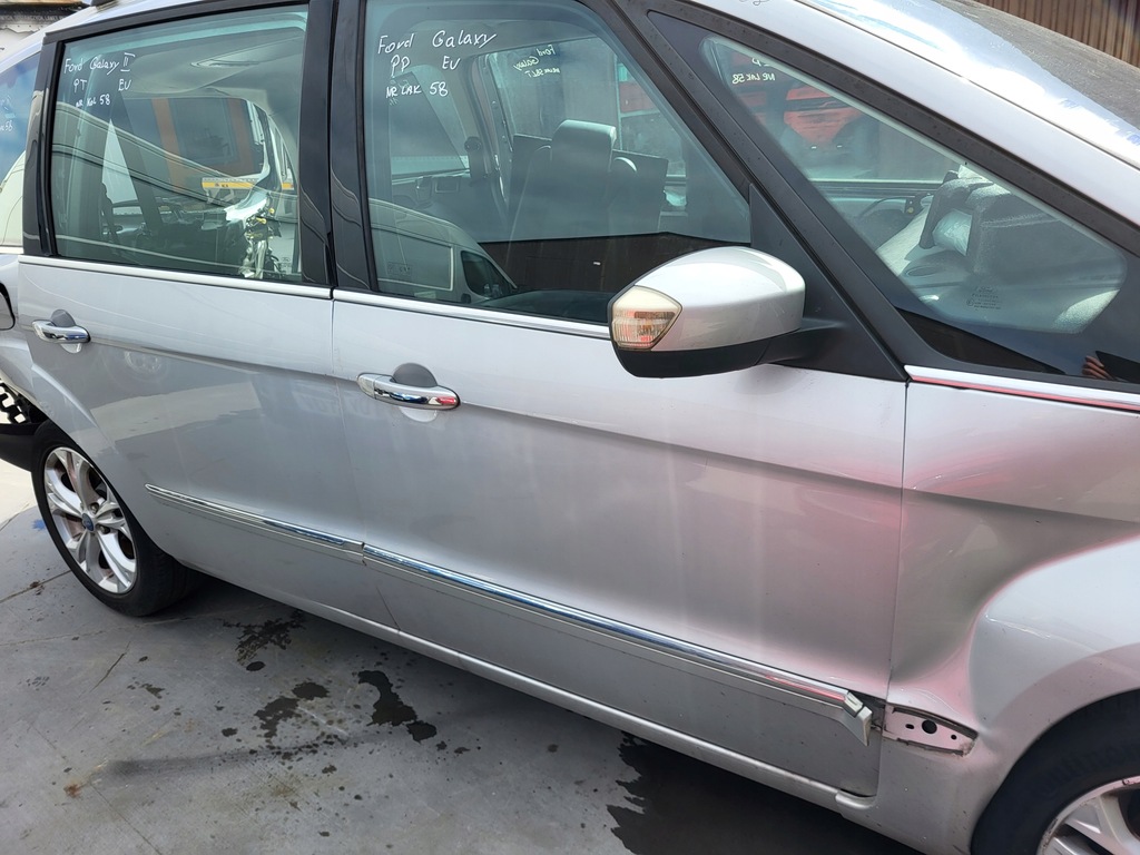 фото №1, Ford galaxy mk3 двері праве перед лак 58