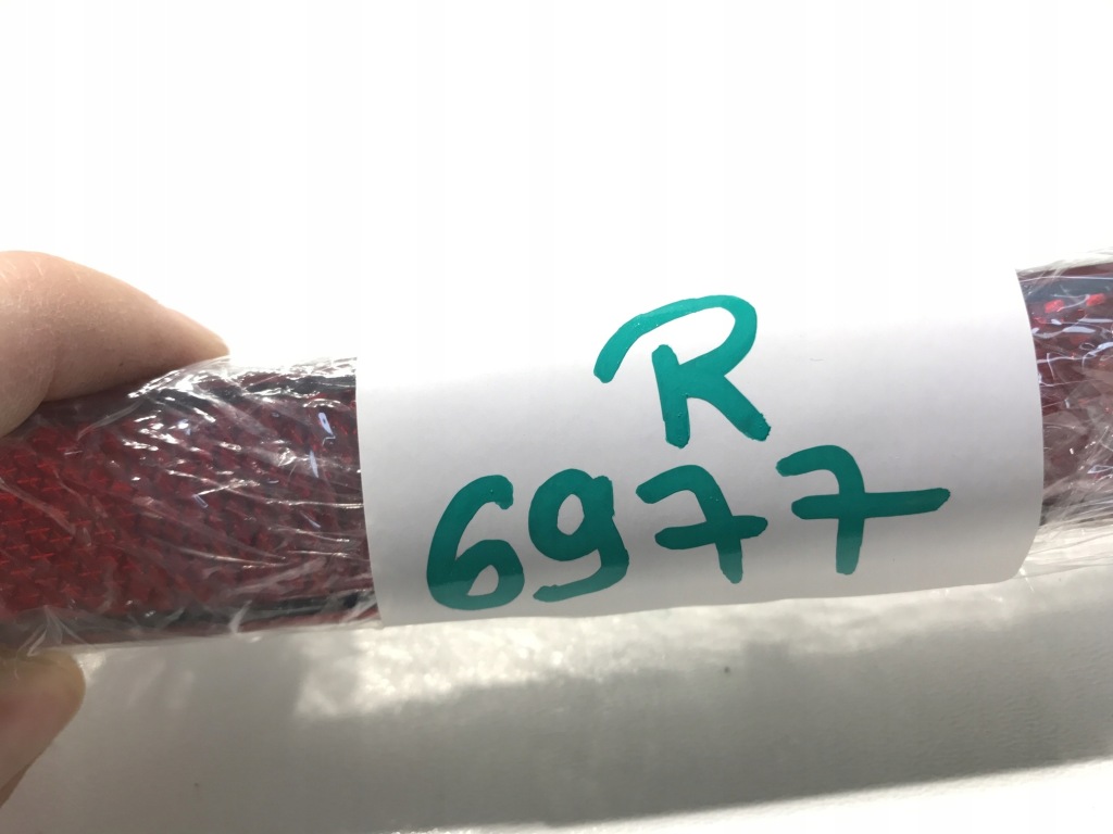 фото №10, Отражатель бампера правый задняя tesla model y 1626227-00-a