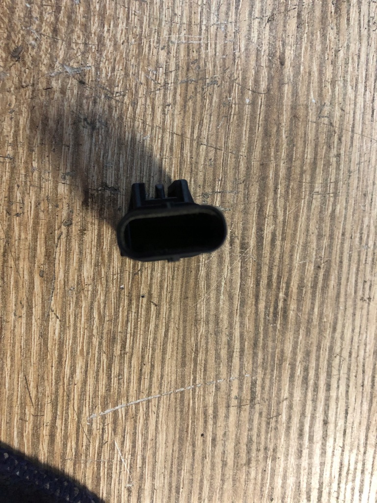 фото №8, Bmw заглушка разъёмы 4 контакты 12518575533