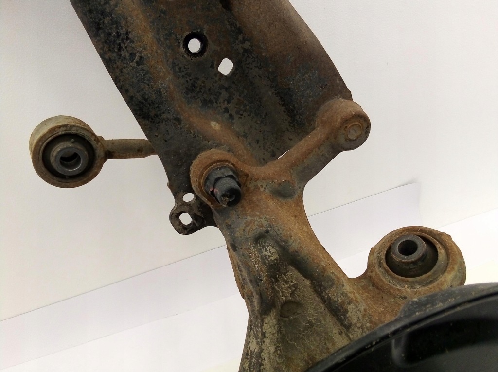 фото №9, Ступица задняя правая toyota c-hr 1.8 hybrid - 2zr-fxe