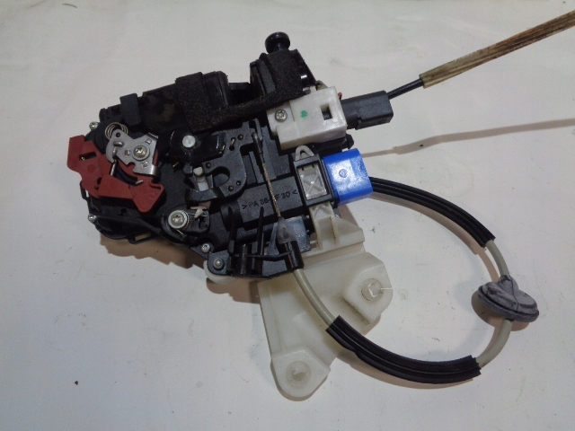 фото №9, Замок правий задня vw phaeton lift 07-10 3d4839016r