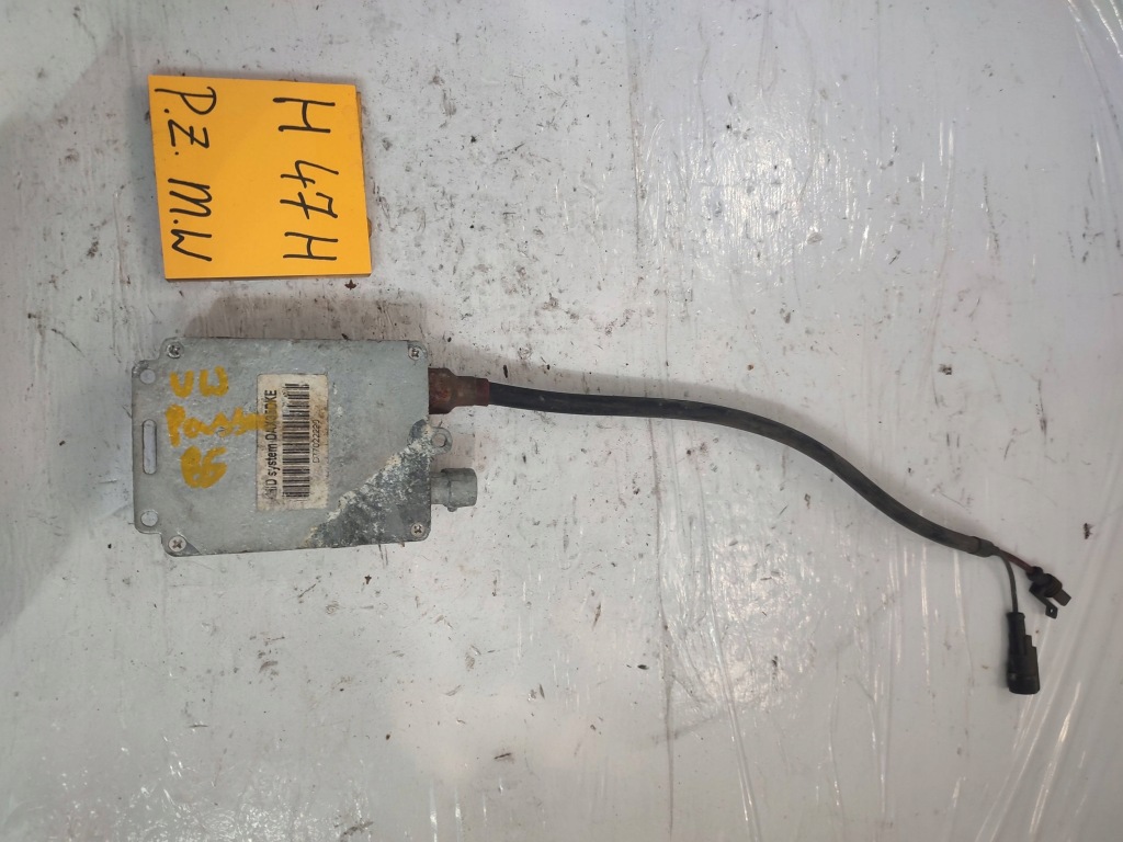 Купити Inwerter/przetwornica напруги середина volkswagen passat b5 da13-dke