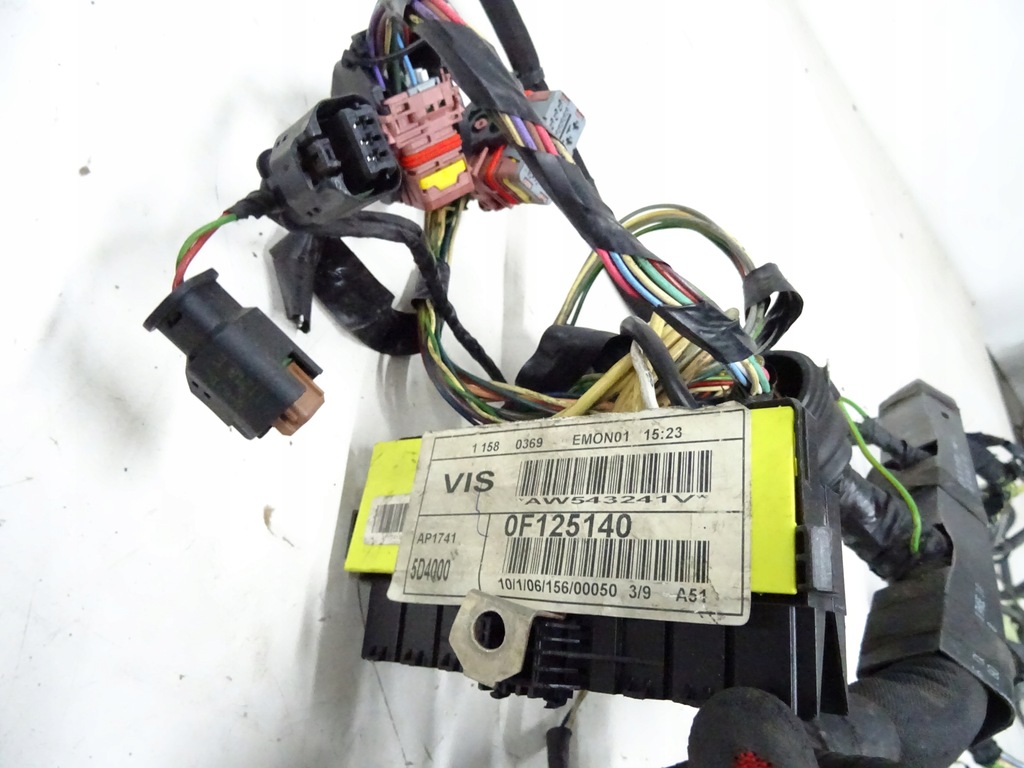 фото №9, Citroen ds3 1.6 thp жгут отсек двигателя