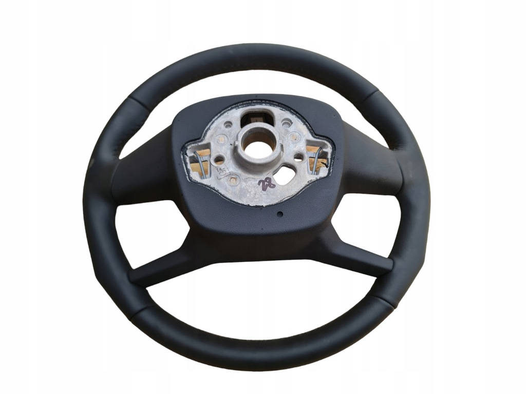 фото №6, Audi q4 e-tron воздуховод оригинал 89a419091a