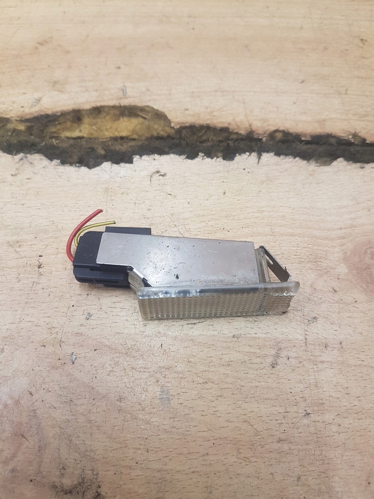 фото №3, Лампа освещение салона volvo 850