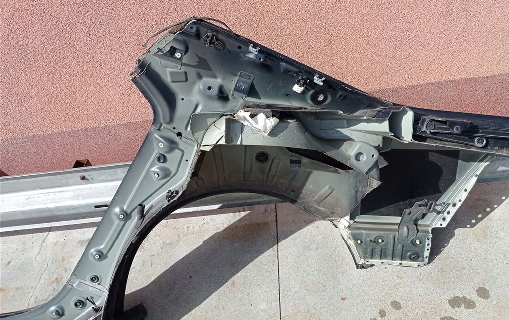 фото №9, Четверть крыло правый задняя vw phaeton 3d 02-10 код лакокрасочного покрытия lr5w lunablau