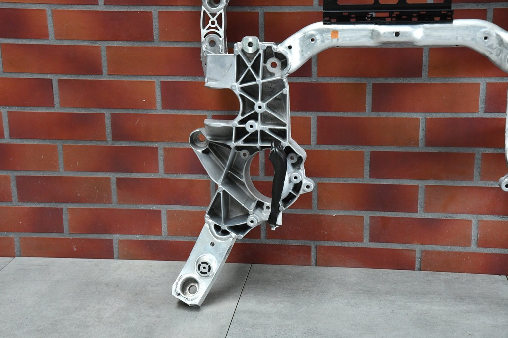 фото №11, Подрамник подрамник подрамник подрамник bmw 5 g30 7 g11 g12 8 g14 g15 g16 4x4 демонтаж