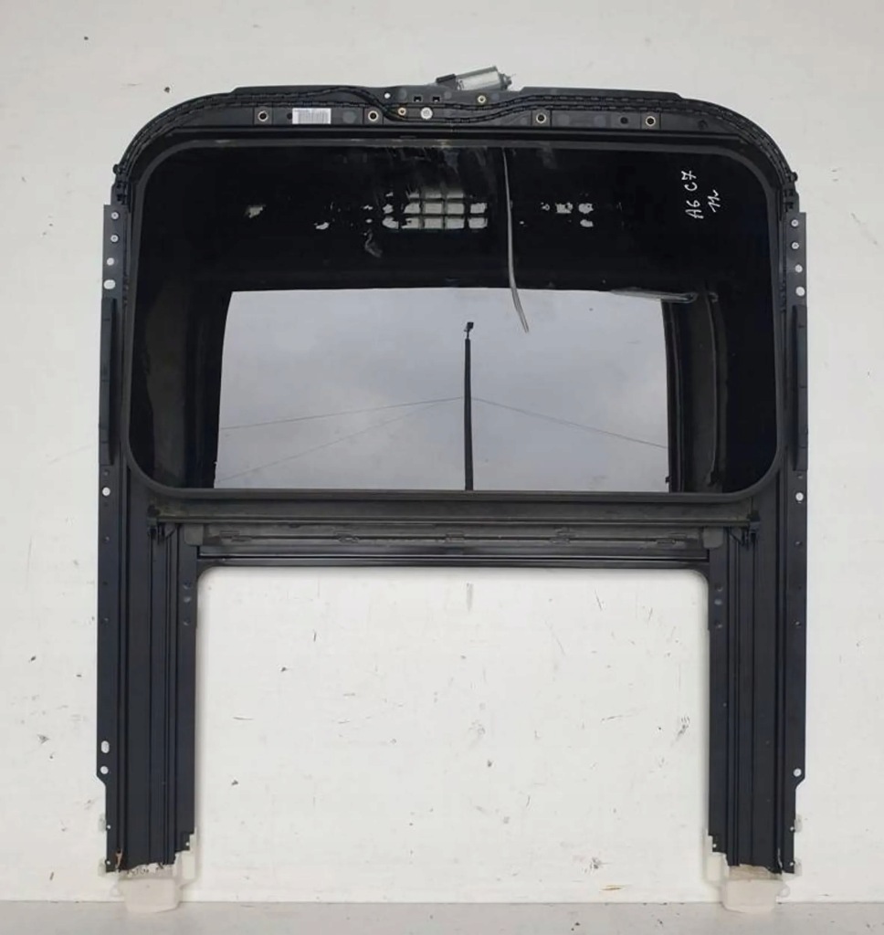 Купить Audi a6 c7 2011r sedan люк