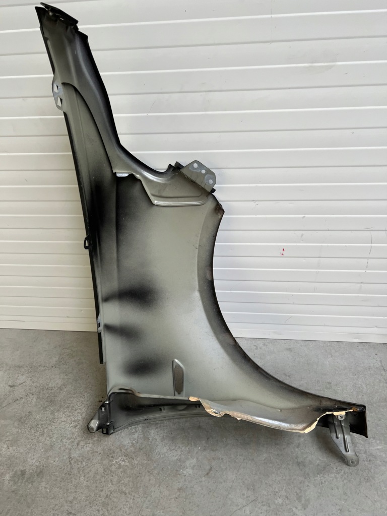Крыло  левое  передний перед lancia ypsilon 3 с Разборки