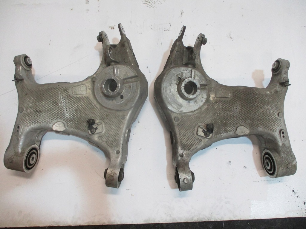 фото №1, Рычаг jaguar i pace ipace задняя правый