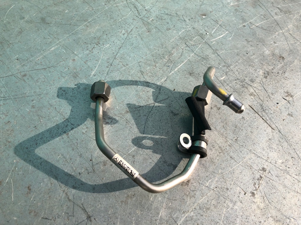 Купить Mercedes w218 63 m157 трубка пабтрубок  шланг топлива amg