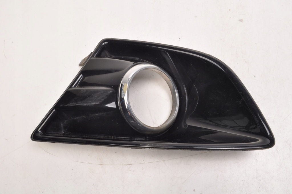 Купити Ford c-max mk2 рамка решітка бампера ліва am51-r19953-c