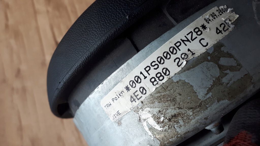 фото №10, A4 b7 rs4 подушка руля sline 4e0880201c